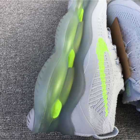 Women's Nike Air Max Flyknit scorpion - Picture 10 of 13